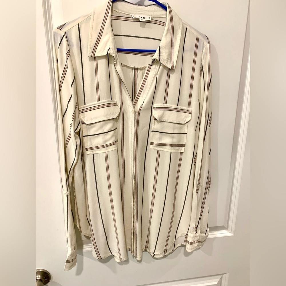 E&M Classic Button Up Long Sleeve Stripe Shirt